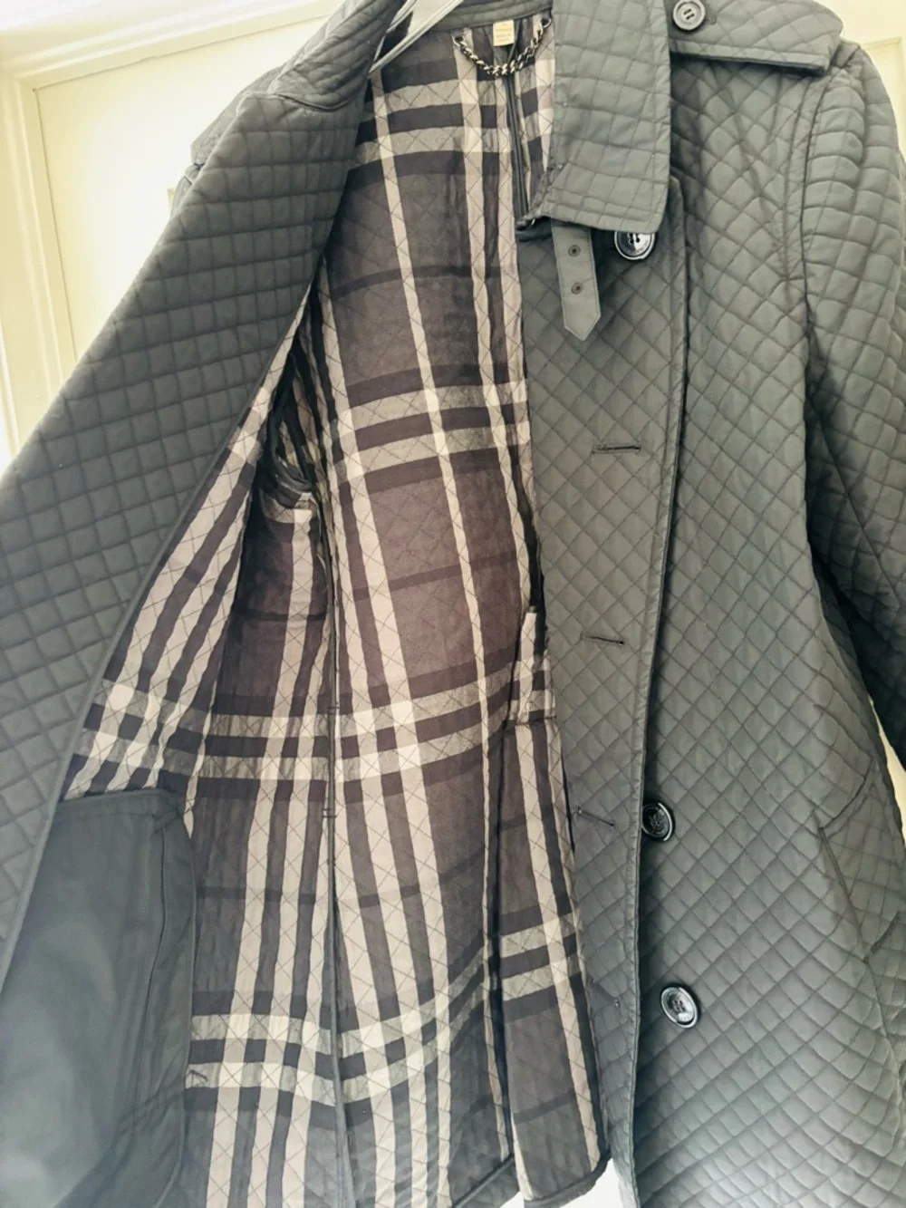 Burberry Black Quilted Trench Coat - Picture 4 of 6